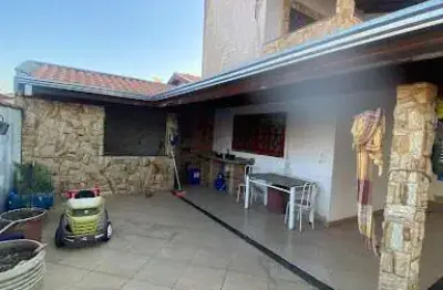 Casa com 3 dormitórios à venda, 206 m² por r$ 650.000,00 - jardim alvorada - nova odessa/sp
