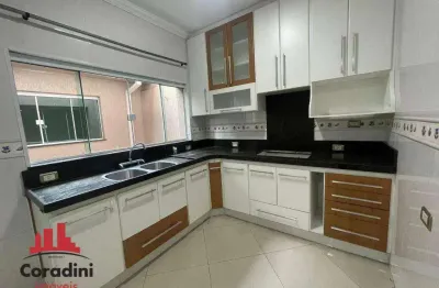 Casa com 3 quartos para alugar na Rua Maestro Sílvio Bianchi, Vila Cordenonsi, Americana