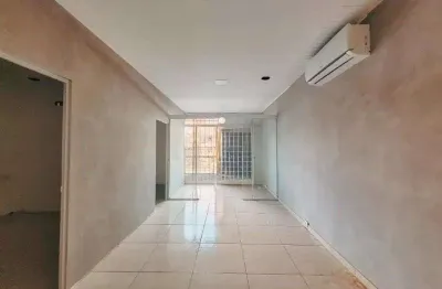 Sala comercial com 3 salas para alugar na Rua Itapemirim, Jardim Ipiranga, Americana