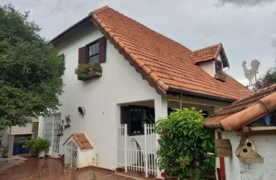 Casa com 3 dormitórios à venda, 240 m² por R$ 1.600.000,00 - Vila Nossa Senhora de Fátima - Americana/SP