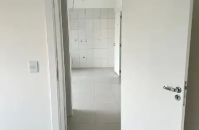 Apto novo e nunca usado, 1 dormitório com garagem privativa, de fundos