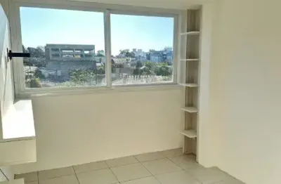 1 quarto de frente, sol e por do sol, semi mobiliado, junkers instalado, com garagem privativa, bem arejado