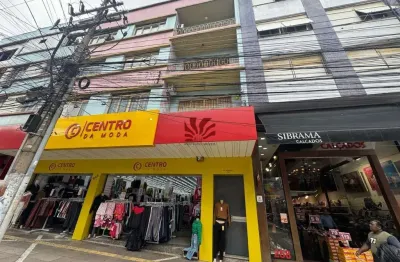 Apartamento com 4 quartos para alugar na rua tiradentes, 590, centro, canoas por r$ 1.800