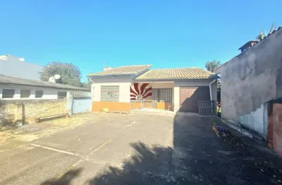 Casa com 2 quartos para alugar na rua fab, 261, nossa senhora das graças, canoas por r$ 4.500
