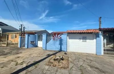 Casa com 3 quartos para alugar na rua carlos gomes, 215, harmonia, canoas por r$ 2.900