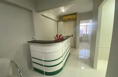Sala comercial para alugar na rua tiradentes, 130, centro, canoas por r$ 890