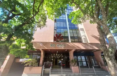 Sala comercial para alugar na rua ipiranga, 95, centro, canoas por r$ 24.000