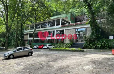 Casa dentro do condominio floresta country club em jacarepagua