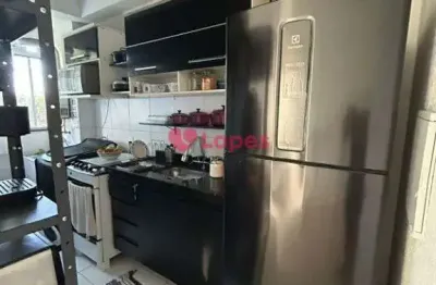 Imobiliaria lopes b2e vende excelente apartamento 2 quartos - condominio cores da mata no anil ( jacarepagua) - 43m2 - r$ 220.000,00 - oportunidade. aceita financiamento ou repasse de financiamento.