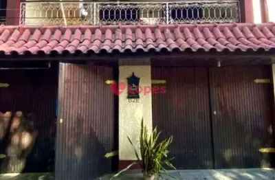 Excelente casa 3 quartos a venda no anil , com 250 m2  - 2 vagas - em condominio fechado