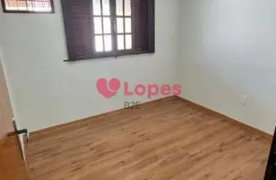 Imobiliaria lopes b2ebvende excelente casa duplex - estilo colonial - vila valqueire - valor r$ 480.000,00 o p o r t u n i d a d e.