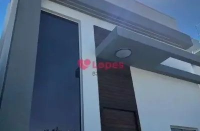 Casa triplex a venda | 4 quartos, sendo 3 suites | recreio dos bandeirantes | 254 m2 de area construida.