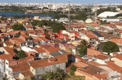 Terreno à venda na Rua Vênus, 18, Parangaba, Fortaleza