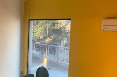 Niterói - piratininga - excelente sala comercial com banheiro em shopping