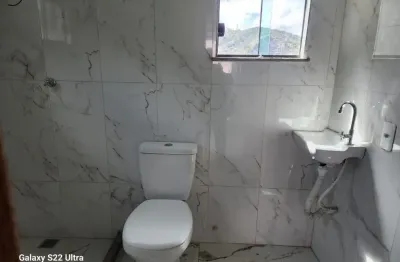 Centro - sobrado c 03 quartos, terraço grande com cozinha/banheiro