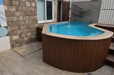 Niterói - praia icaraí - cobertura 03 qts c 02 vagas  piscina - churrasqueira