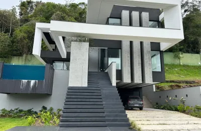 Mansão nova  - alto padrão - praia  do estaleiro - condomínio fechado