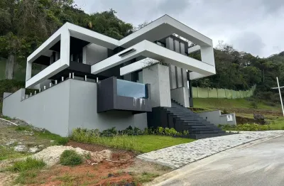 Mansão nova  - alto padrão - praia  do estaleiro - condomínio fechado