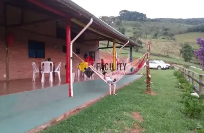 Chácara / sítio com 3 quartos à venda na monte santo, 1, centro, aiuruoca, 240 m2 por r$ 1.000.000