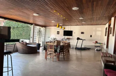 Casa com 3 quartos à venda na rua afonso celso de assis figueiredo júnior, 32, parque são quirino, campinas, 149 m2 por r$ 970.000