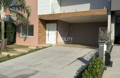 Casa em condomínio fechado com 3 quartos para alugar na rua doutor pedro maschietto, 5, jardim esplanada, indaiatuba, 280 m2 por r$ 11.440
