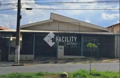 Casa com 4 quartos para alugar na rua da abolição, 2432, ponte preta, campinas, 151 m2 por r$ 4.790
