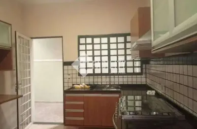 Casa com 3 quartos para alugar na rua mogi mirim, 1286, jardim novo campos elíseos, campinas, 157 m2 por r$ 6.600