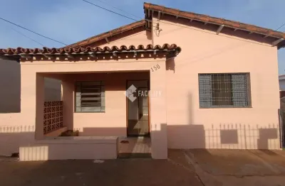 Casa com 2 quartos à venda na rua djalma campos pádua, 150, taquaral, campinas, 252 m2 por r$ 500.000