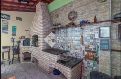 Casa com 4 quartos à venda na Rua Joaquim de Sousa Vilela, 475, São Bernardo, Campinas, 299 m2 por R$ 650.000