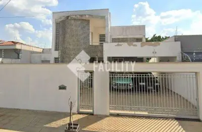 Casa com 3 quartos à venda na Rua Francisco Vivona Júnior, 87, Jardim Eulina, Campinas, 321 m2 por R$ 910.000