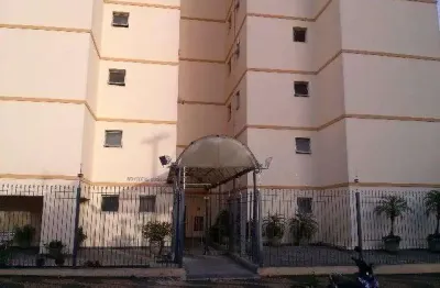 Apartamento com 3 quartos para alugar na Rua Alberto Cerqueira Lima, 206, Taquaral, Campinas, 110 m2 por R$ 2.300