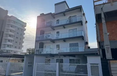 Oportunidade imperdível em balneário piçarras – a 100 metros do mar!