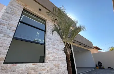 Casa alto padrão 3 quartos, área de churrasco e piscina a venda morumbi