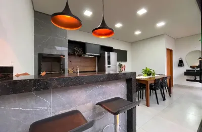 Casa 2 quartos  e linda área gourmet a venda jardim flamboyant