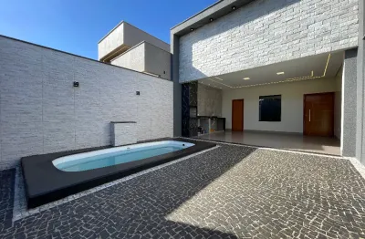 Casa 3 quartos, todos suítes  piscina e churrasqueira a venda buritis 2