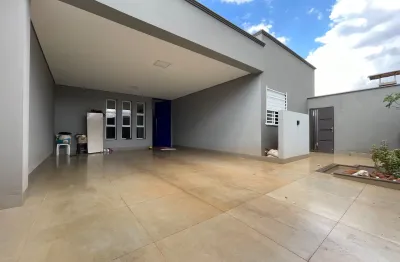 Casa ampla e de alto padrão com 4 suítes plenas e piscina à venda no santa inês