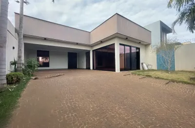 Linda casa 3 quartos com móveis planejados em todos os cômodos no morumbi
