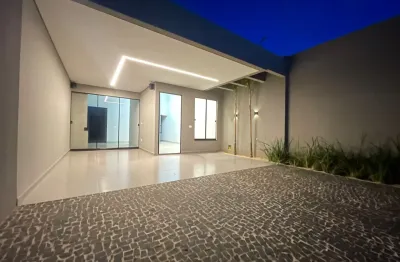 Casa Alto Padrão A venda com 3 Quartos, 2 Suítes, Churrasqueira e Acabamento de Luxo no Beira Rio 1