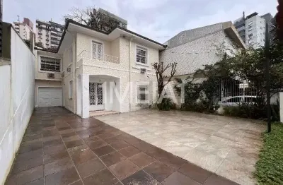 Casa comercial para alugar na rua schiller, 110, moinhos de vento, porto alegre por r$ 15.000