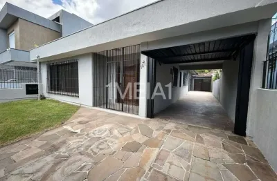 Casa comercial para alugar na rua líbia, 187, vila ipiranga, porto alegre por r$ 6.900