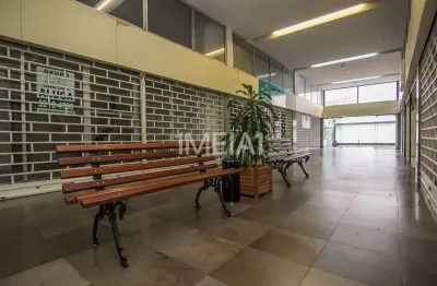 Ponto comercial para alugar na rua vinte e quatro de outubro, 1557, auxiliadora, porto alegre por r$ 2.070