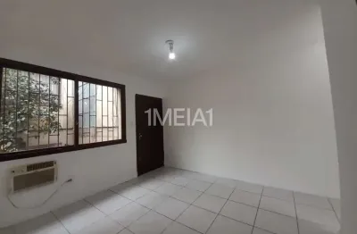 Apartamento com 1 quarto para alugar na rua professor ivo corseuil, 528, petrópolis, porto alegre por r$ 1.800