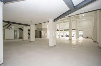 Ponto comercial para alugar na avenida assis brasil, 1940, passo da areia, porto alegre por r$ 18.000