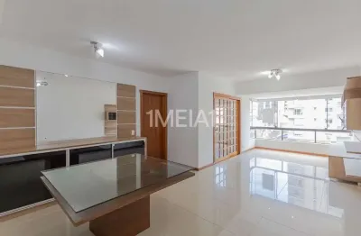 Apartamento com 2 quartos para alugar na avenida nilópolis, 280, petrópolis, porto alegre por r$ 7.900