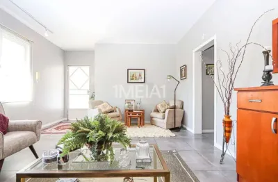 Casa com 3 quartos para alugar na rua general nestor silva soares, 198, três figueiras, porto alegre por r$ 7.500