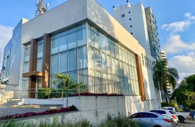 Ponto comercial para alugar na avenida carlos gomes, 1657, petrópolis, porto alegre por r$ 50.000
