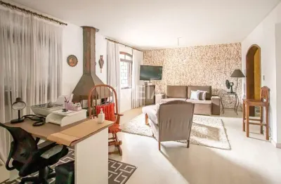 Casa com 3 quartos para alugar na rua general couto de magalhães, 1797, são joão, porto alegre por r$ 9.500