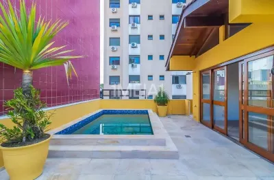 Cobertura com 3 quartos para alugar na Rua Doutor Freire Alemão, 751, Mont Serrat, Porto Alegre por R$ 7.500