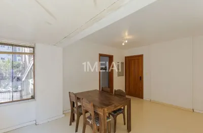 Apartamento com 2 quartos para alugar na Rua Barão de Ubá, 162, Bela Vista, Porto Alegre por R$ 2.800