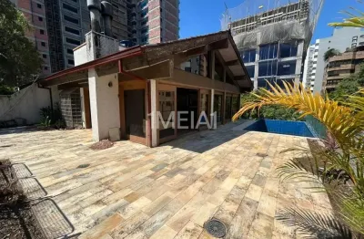 Cobertura com 4 quartos para alugar na Rua Ronald de Carvalho, 86, Mont Serrat, Porto Alegre por R$ 3.500